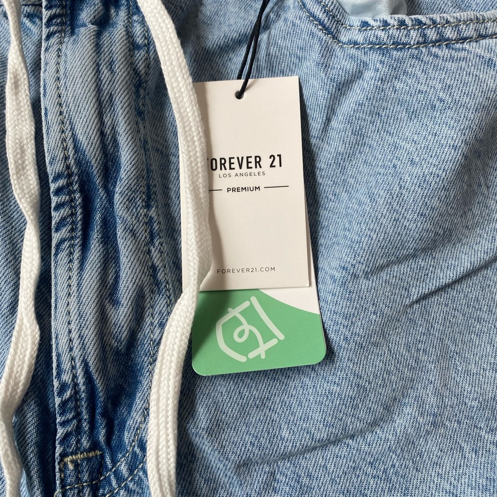 Forever 21 Premium Wide Legged Jean - Picture 3 of 6